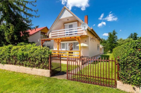 Holiday home in Balatonmariafürdo 45324, Balatonmariafürdö
